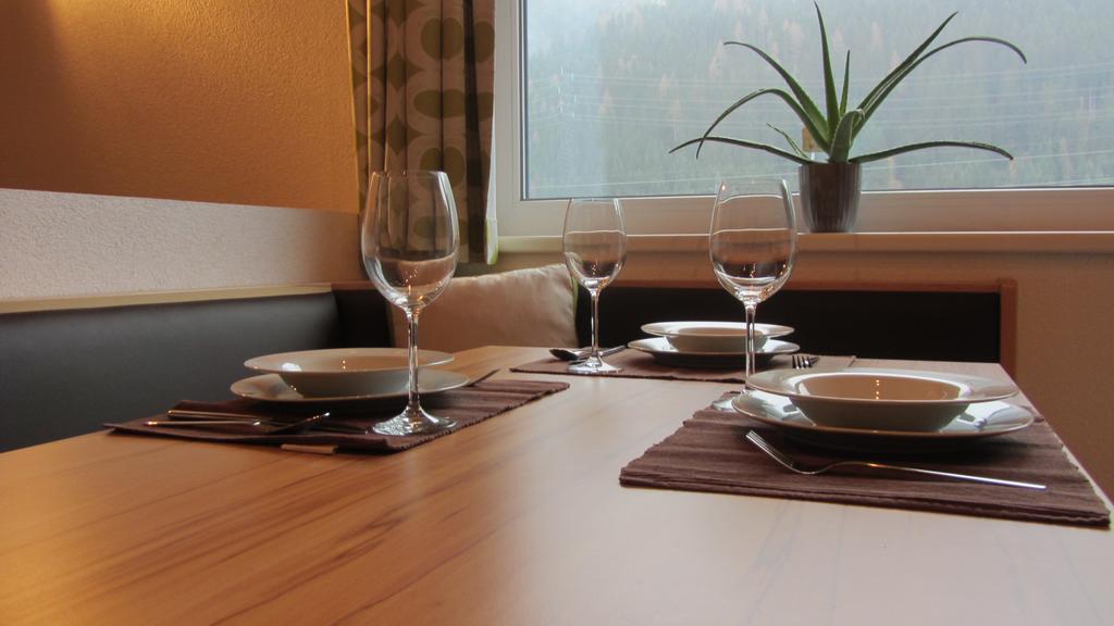 Apart Stella Alpina Pettneu am Arlberg Zimmer foto